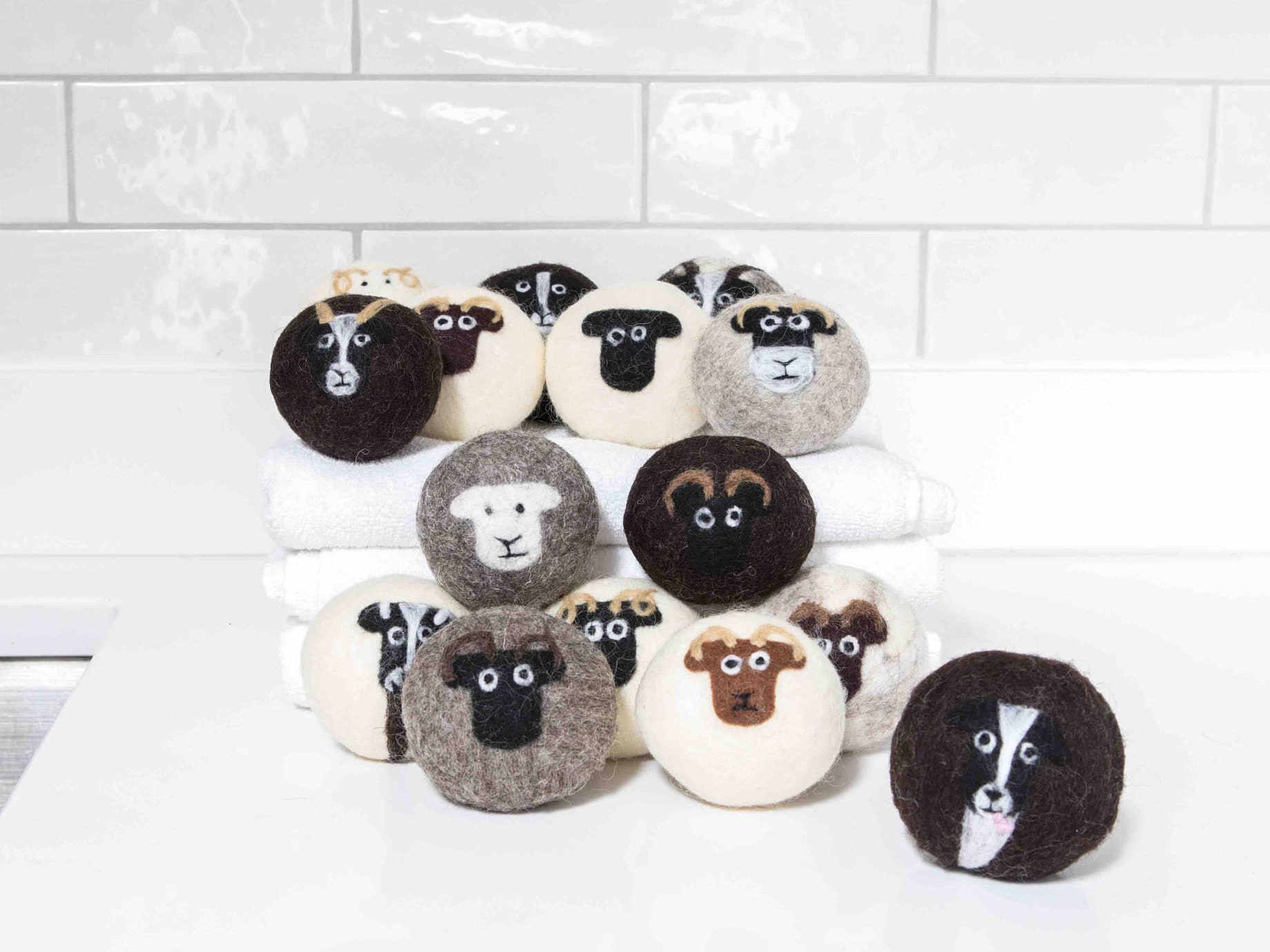 Boules de Séchage en Laine Édition Collectors 14 Races Moutons Différentes Plus Chien Berger, Réutil