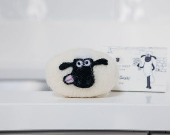 Shaun the Sheep x Little Beau Sheep felted soap - Enriched with lanolin and wrapped in British wool. Naturally exfoliating and antibacterial