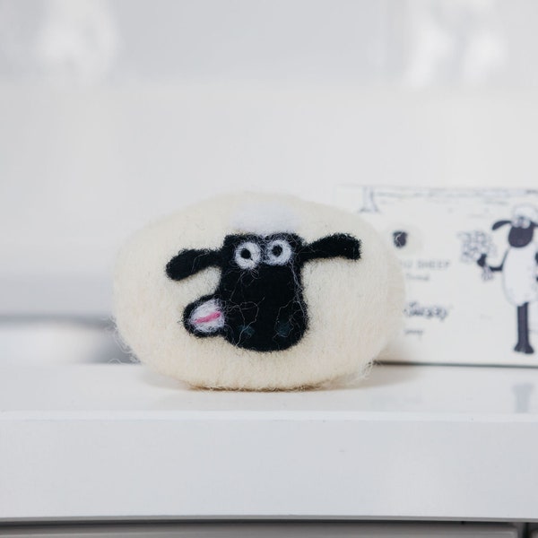 Shaun the Sheep x Little Beau Sheep felted soap - Enriched with lanolin and wrapped in British wool. Naturally exfoliating and antibacterial