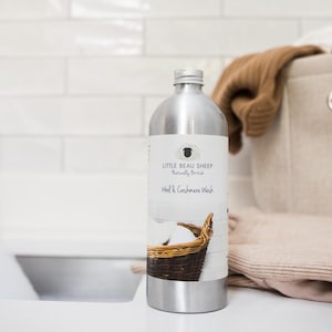 Wool & Cashmere laundry detergent, refresh natural fibres- wool, baby clothes, lingerie and silk garments. 500ml or 50 washes.