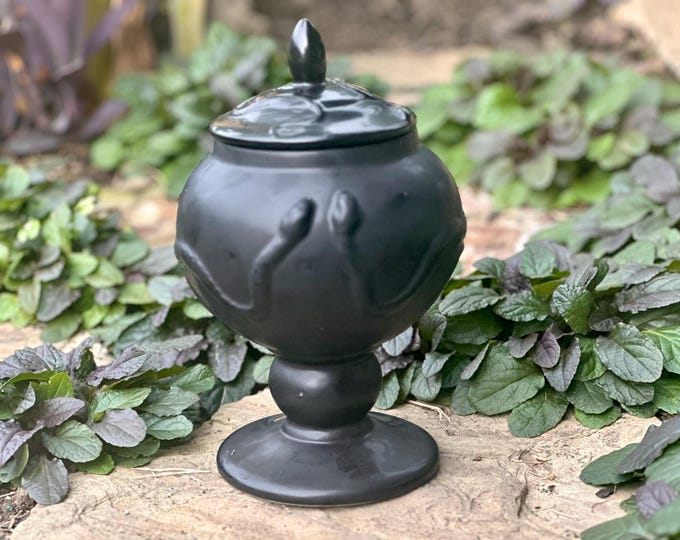 The women's herb dream candle