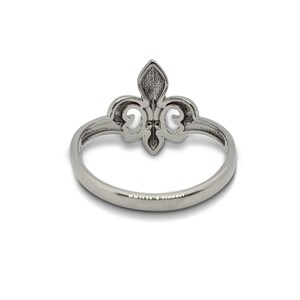 Solider 18K Weißgold Fleur de Lis Ring, Fleur-de-Lis Symbol Ring, Eleganter Weißgoldring, Luxus Damen Goldring, Einzigartiger Damen Schmuck Bild 5