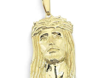 Ciondolo Con Ges&ugrave; In Oro Giallo - Il Bello Del Lusso