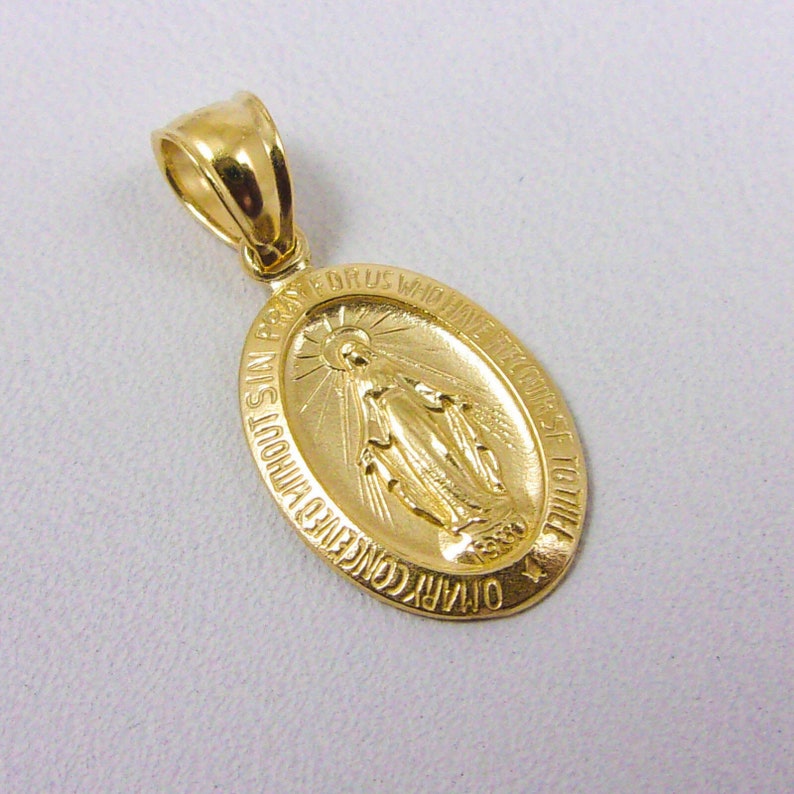 Solid 18K Yellow Gold Miraculous Medal Virgin Mary Pendant Etsy