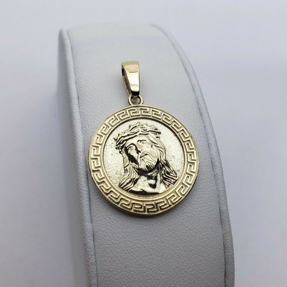 14K Yellow Gold Round Our Lord Jesus Medal Necklace