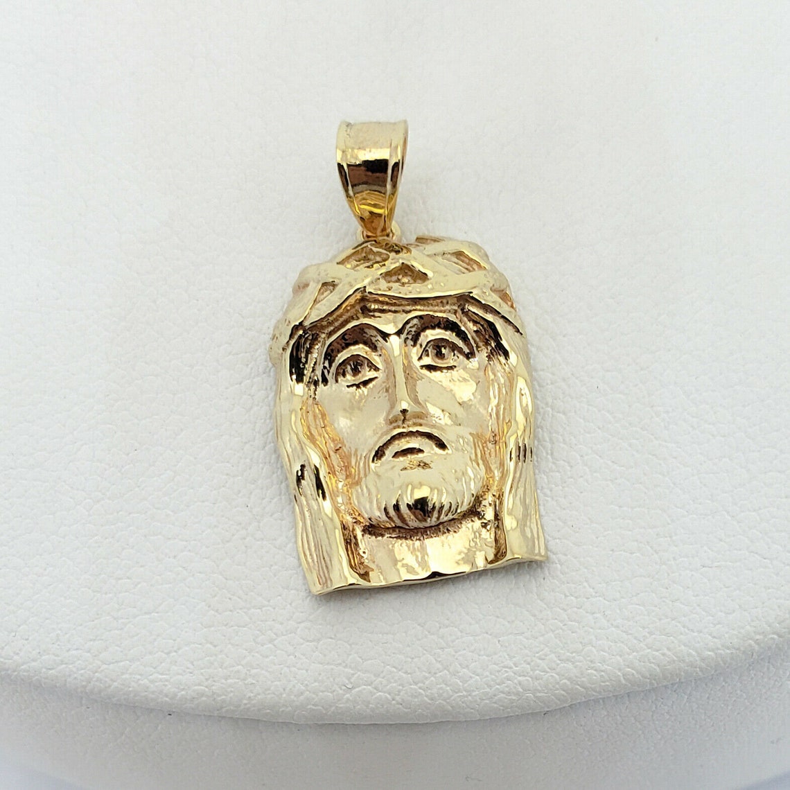 Solid 18K Yellow Gold Small Jesus Piece Gold Jesus Pendant Etsy