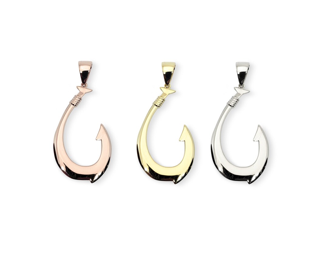 Maori Fishhook Pendant On String, Women's Fashion, Jewelry & Organizers...