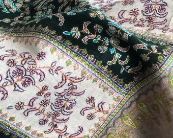 Klassischer Katraaz Design Sozni Jamawar Pashmina Schal