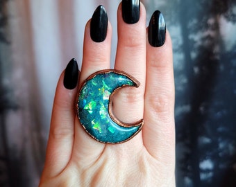 Size 6.5 Turquoise Moon Crescent Statement Iridescent Opalite Witch Witchy Celestial Galactic Luna Copper Electroformed Resin Ring