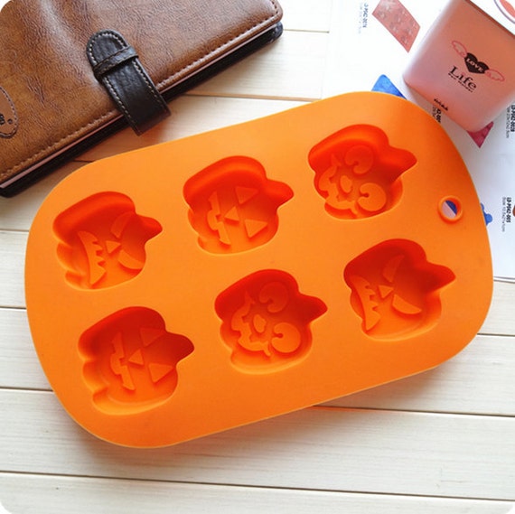 8-cavity Butterfly Chocolate Mold Cake Mold Flexible Silicone Soap Mould  for Candy Molds Ice Mold Biscuit Mold Jelly Mold Baking Tool 