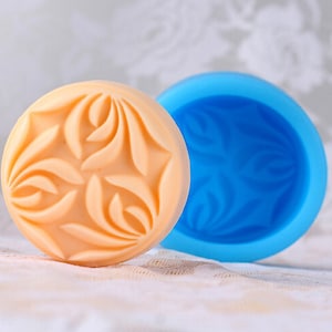 Floral Round Soap Mold Flexible Silicone Mold Candy Chocolate Mold Soap Mold Polymer Clay Mold Resin Mold Baking Tools R0332