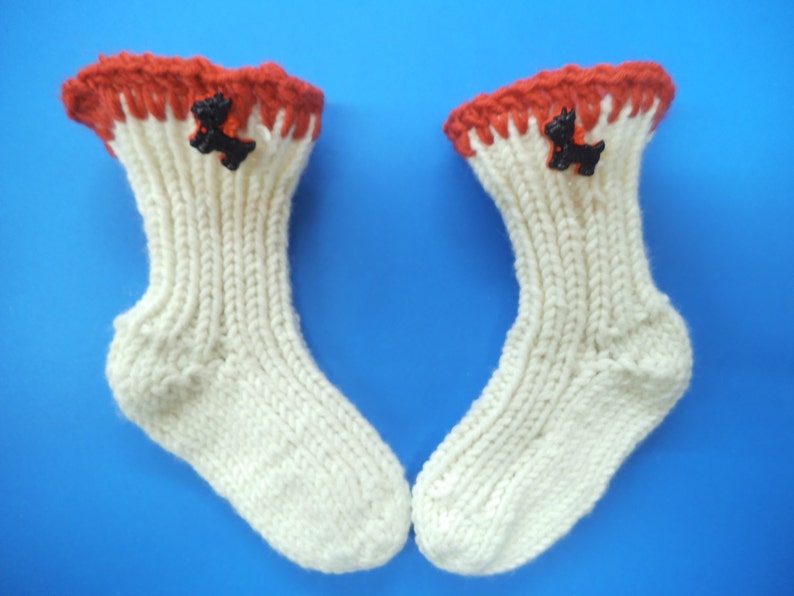 White Hand Knit Socks newborn baby socks wool baby socks image 0