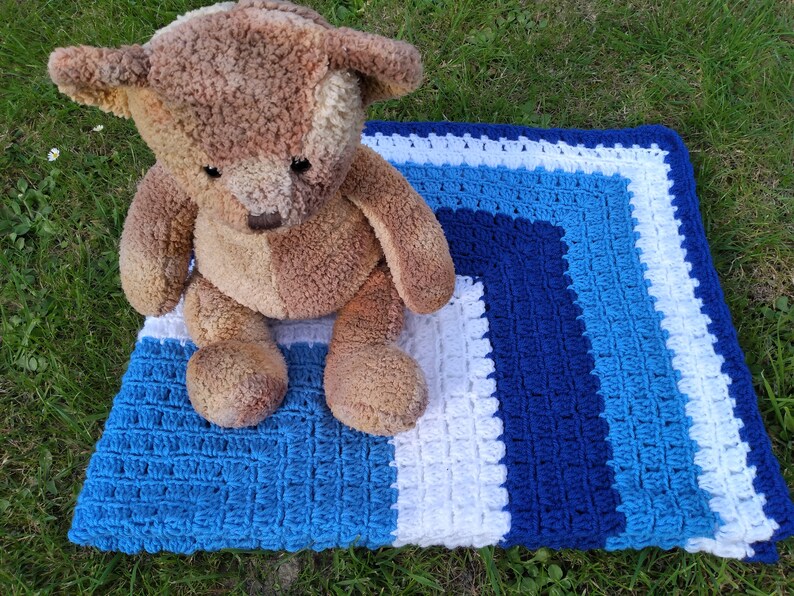 Pram Blanket Gift For Newborn Blue Baby Blanket Baby Shower Gift Cot Blanket White Baby Blanket Crochet Blanket Car Seat Blanket