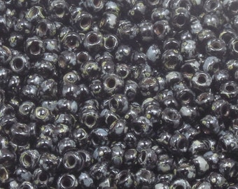 8/0 MIYUKI SEED BEADS - Opaque Black Picasso - 4511 - (10grams-25 grams-50 grams)