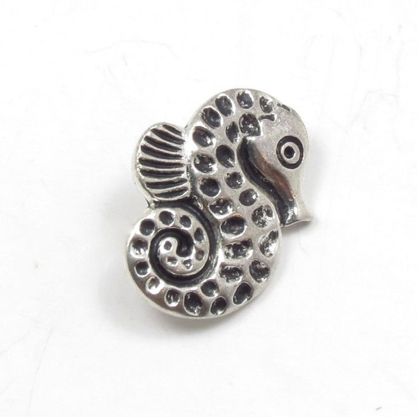 6 pcs. Seahorse Buttons - Antique Silver Metal Shank Buttons - 24mm x 18mm (1" x 3/4") Seahorse Sewing Buttons - 6 pcs. Bu3362