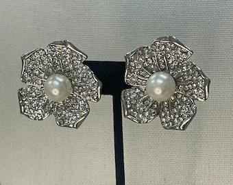 Pendientes grandes de diamantes de imitación vintage Pearl flower clip