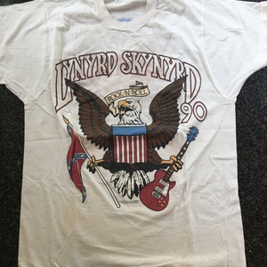 Vintage Lynyrd Skynyrd 90 T-Shirt