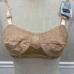 Vintage 1950’s Starlight 32A lace bra pin up peach color NWT