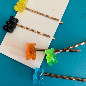 Bunte Gummy Bär Haar Nadel Bobbies - Gummi Candy Regenbogen HaarNadeln Bobby Pins Set von 2 - Gummy Bär Charms - Gummies Haarspangen Barettes