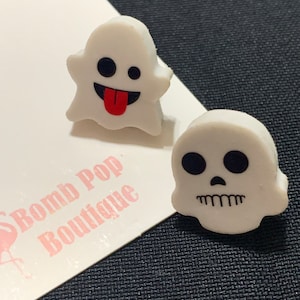 Set of 2 Upcycled Halloween Emoji Ghost and Skull Emoticon Pinback Button Brooch Kawaii Goth Accessory