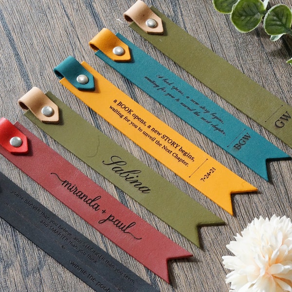 Christmas Gift, Personalised custom Leather Bookmark, Bookworm gift, for her,  Engraved  Quote & Initials, Handmade Gift Birthday