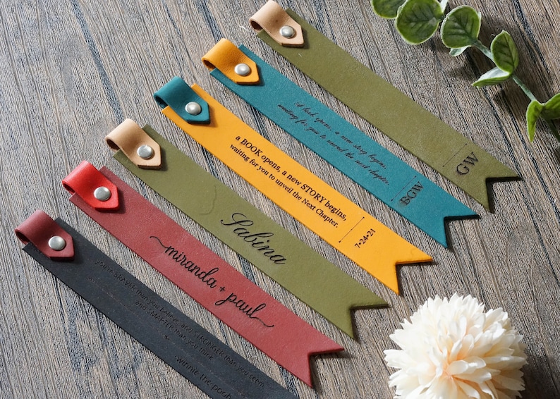 Christmas Gift, Personalised custom Leather Bookmark, Bookworm gift, for her, Engraved Quote & Initials, Handmade Gift Birthday image 1