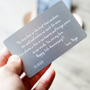 Insertion de portefeuille personnalisée pour mari, carte de message d'anniversaire, carte de voeux en métal gravée, pour lui, cadeau de fête des pères, pour elle