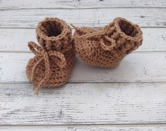 Crochet Baby Booties, Baby Moccasins, Gender Neutral Boots, Boho Baby Shoes, Neutral Baby Slippers, Unisex Baby Shoes, Infant Shoes