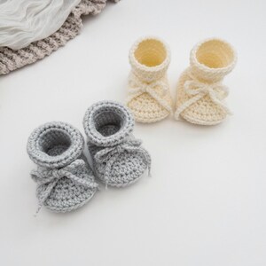 Crochet Baby Booties, Gender Neutral Boots, Winter Baby Shoes, Neutral Baby Slippers, Unisex Baby Shoes, Handmade Infant Booties, Moccasins image 7