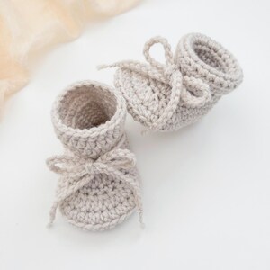Crochet Baby Booties, Gender Neutral Boots, Winter Baby Shoes, Neutral Baby Slippers, Unisex Baby Shoes, Handmade Infant Booties, Moccasins image 6