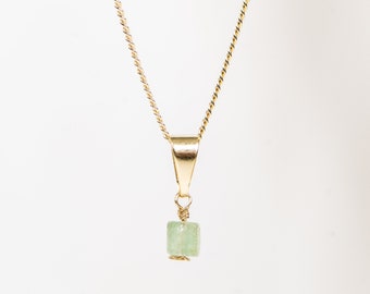 Collier Mini Aventurine, Pendentif Petite Pierre, Collier délicat pour elle, cadeau femmes, bijoux pierre Quartz Vert