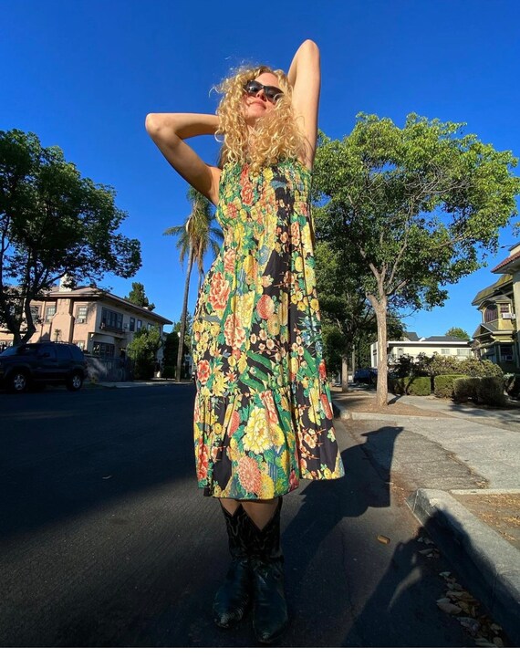 80’s Vintage Smocked Floral Sun Dress - image 5