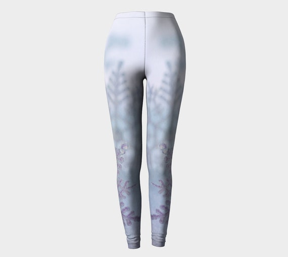 Snowflakes in the Snow Winter Leggings Outfit Active Wear Leggins Woman  Yoga Leggings Gym Leggings Holiday Gift for Girlfriend 