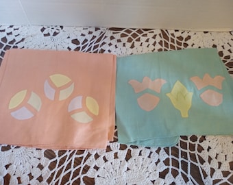 Vintage Cloth Hand Towels with applique designs, set of 2