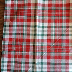 Large Vintage Cloth Napkins Set of 4