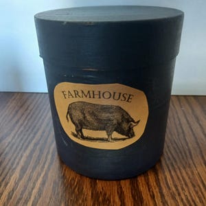 Farmhouse Pig Box, Primitive Farmhouse Decor, Distressed Black