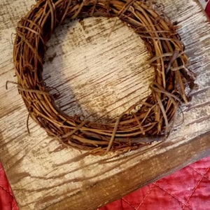 6 inch Grapevine Wreath, crafting or decor, candle ring