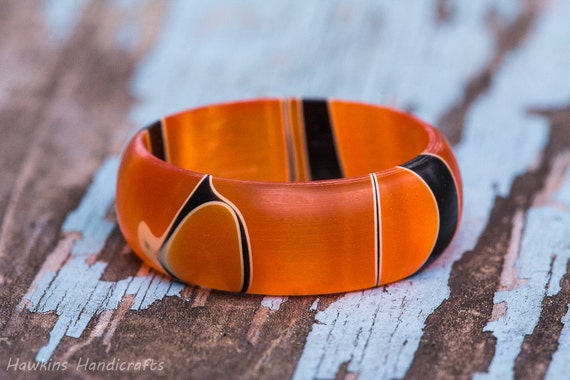 Mens wedding shop bands plastic