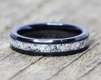 4mm Dinosaur Bone Black Ceramic Ring