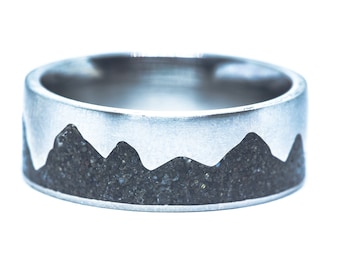 Your Sand Inlay Mountain Pattern Titanium Ring