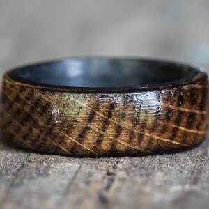 Carbon Fiber & Kentucky Bourbon Barrel Wood Ring - 8mm Width