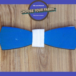 Gravata borboleta de madeira para quadra de basquete de Kentucky - Gravata skinny de madeira genuína Rupp Arena Court azul quinto aniversário festa de casamento presente para padrinhos e noivos