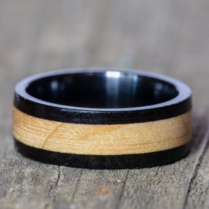 Los Angeles Lakers Forum Court Black Ceramic Wood Ring - Authentic NBA Memorabilia
