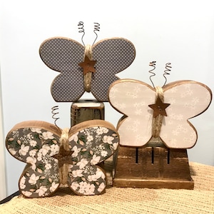 Butterfly sign. Wood butterflies. Spring wood. Spring decor. Summer decor. Modern Prims. Wooden butterfly decor. Farmhouse wood. Gray decor.