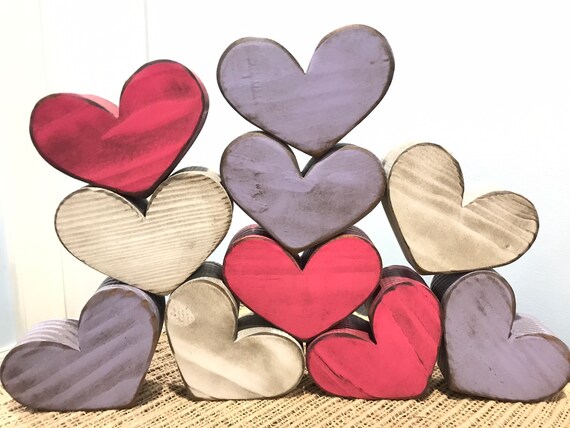  6 Pcs Valentines Day Heart Decor Set Heart Rustic Wood Home  Sign Wooden Valentines Day Decor Heart Shaped Wooden Decoration Farmhouse  Tiered Tray Decor for Table Wedding Birthday Party Accessories 