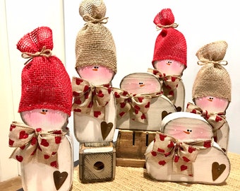 Restocked! Snowman decor. Valentines decor. Valentine Wood snowman. Valentine Snowman. Modern Prims. Valentines Day. Heart snowman.