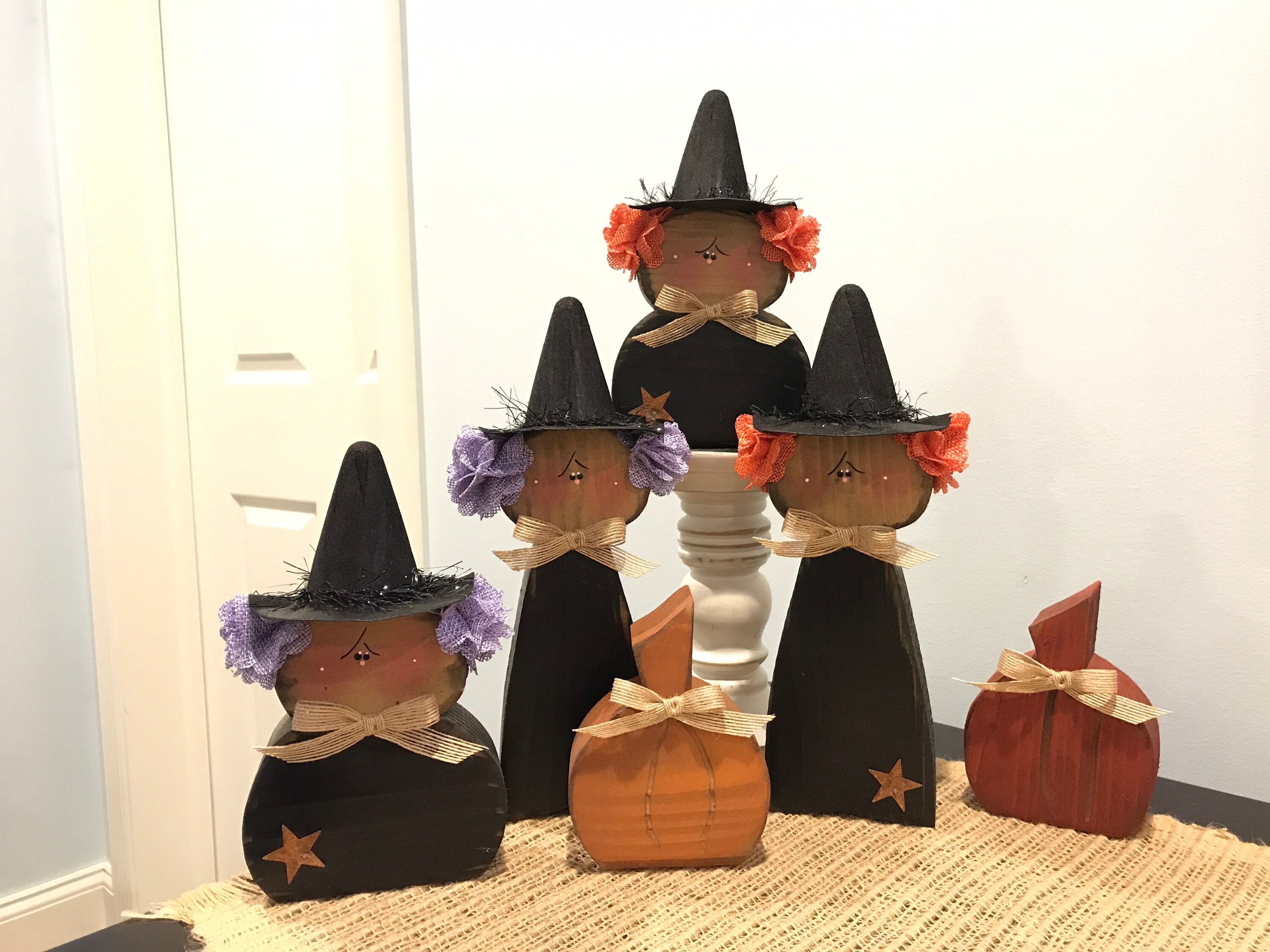 Wooden black witches. Wood witch. Cute witch. Fall wood decor. | Etsy