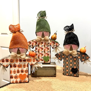 Wood scarecrow. Fall decor. Scarecrow decor. Modern Prims. Halloween wooden decor. Wooden scarecrow. Halloween decor. Scarecrow shelf sitter