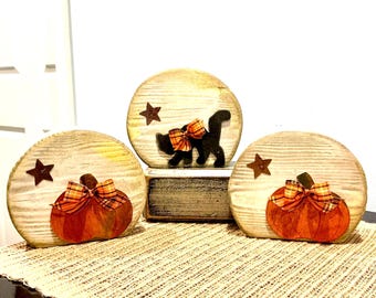 Cat and moon. Black wood cat. Harvest moon. Halloween cats. Halloween wood decor. Tray decor. Modern Prims. Fall cats. Wooden black cat.