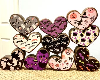 Halloween decor. Fall wood decor. Coordinating halloween hearts. Decoupage wood hearts. Modern prims. Ghost. Spider. Bats. Black cat. Witch.